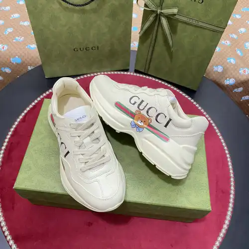 Gucci Shoes 2207MP0031 0124